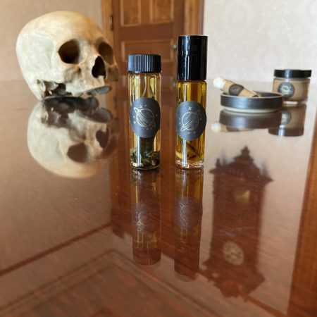 Saturn in Capricorn Oil